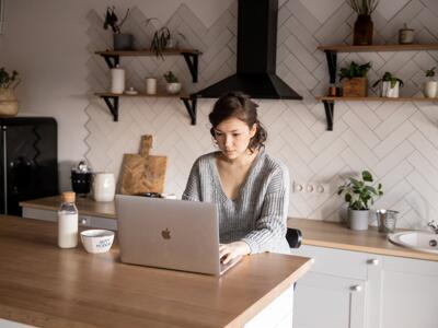 網(wǎng)絡客服托管外包